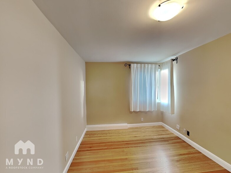 Building Photo - 626 Grizzly Peak Blvd