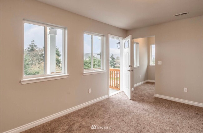 Building Photo - 311 Taylor Ave NW