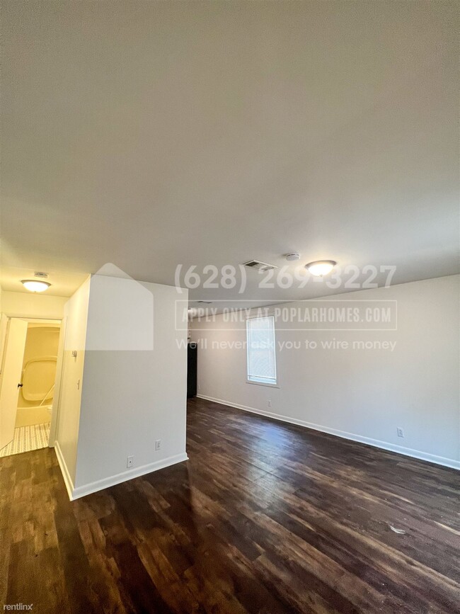 Building Photo - 2 br, 1 bath Duplex - 217 Queen Ave Unit B -