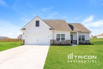 Building Photo - 239 Oliver Dr