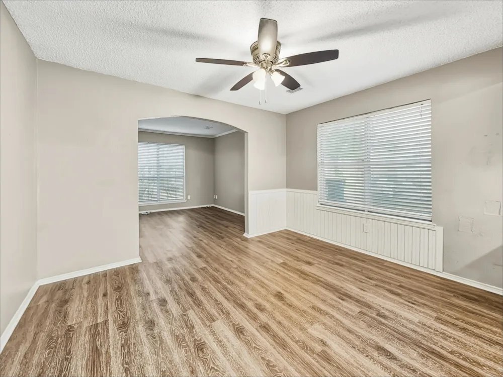 Building Photo - 1111 Brewer Dr