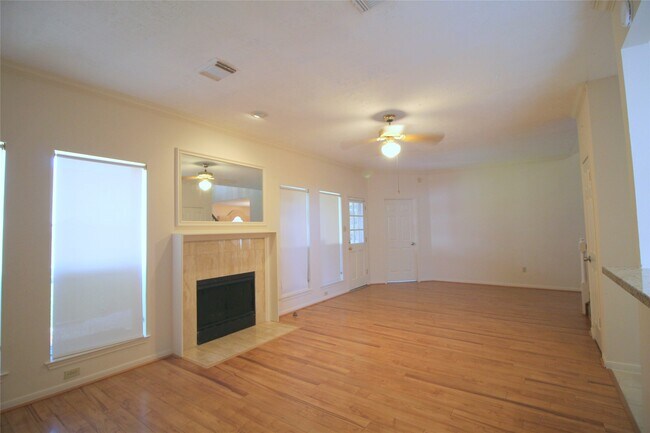 Building Photo - 16326 Brush Meadow Ct