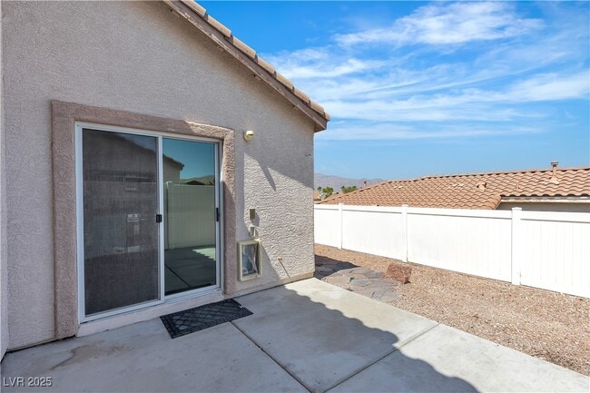 Building Photo - 7820 Milkweed Ct