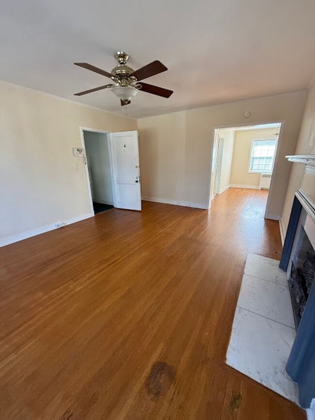 Building Photo - 1265-2167 Union Ave