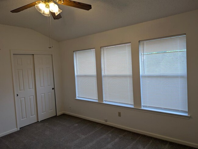 Building Photo - 17609 Columbia Falls Cove