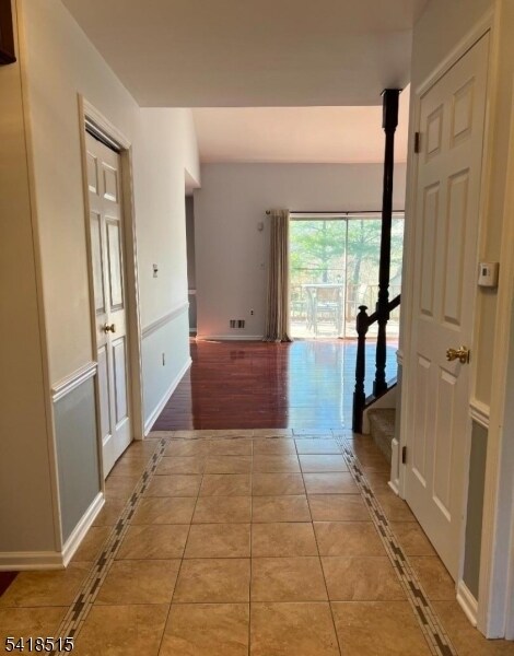 Building Photo - 64 Goldfinch Dr