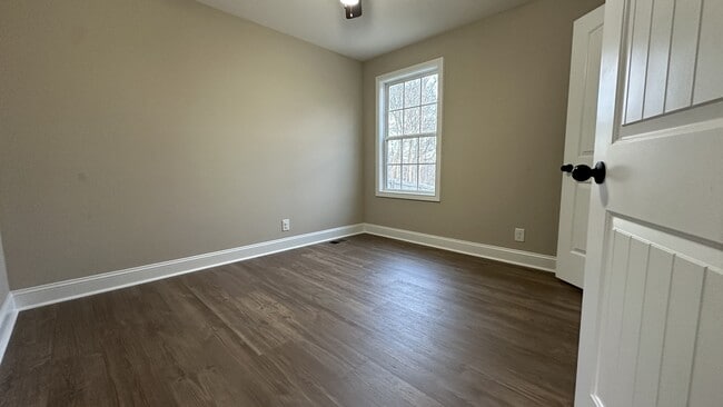 Building Photo - 3149 Timberdale Dr