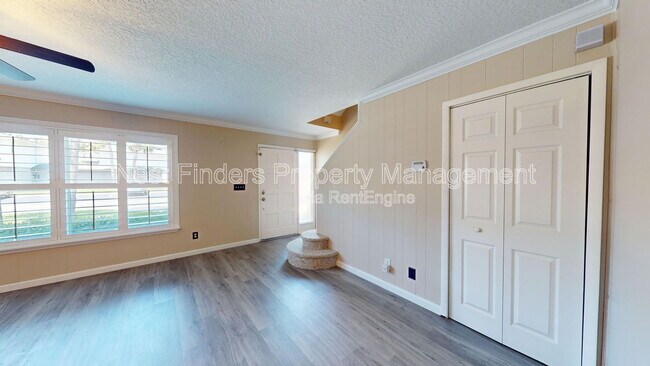 Building Photo - 695 Jimmy Buffett Mem Hwy