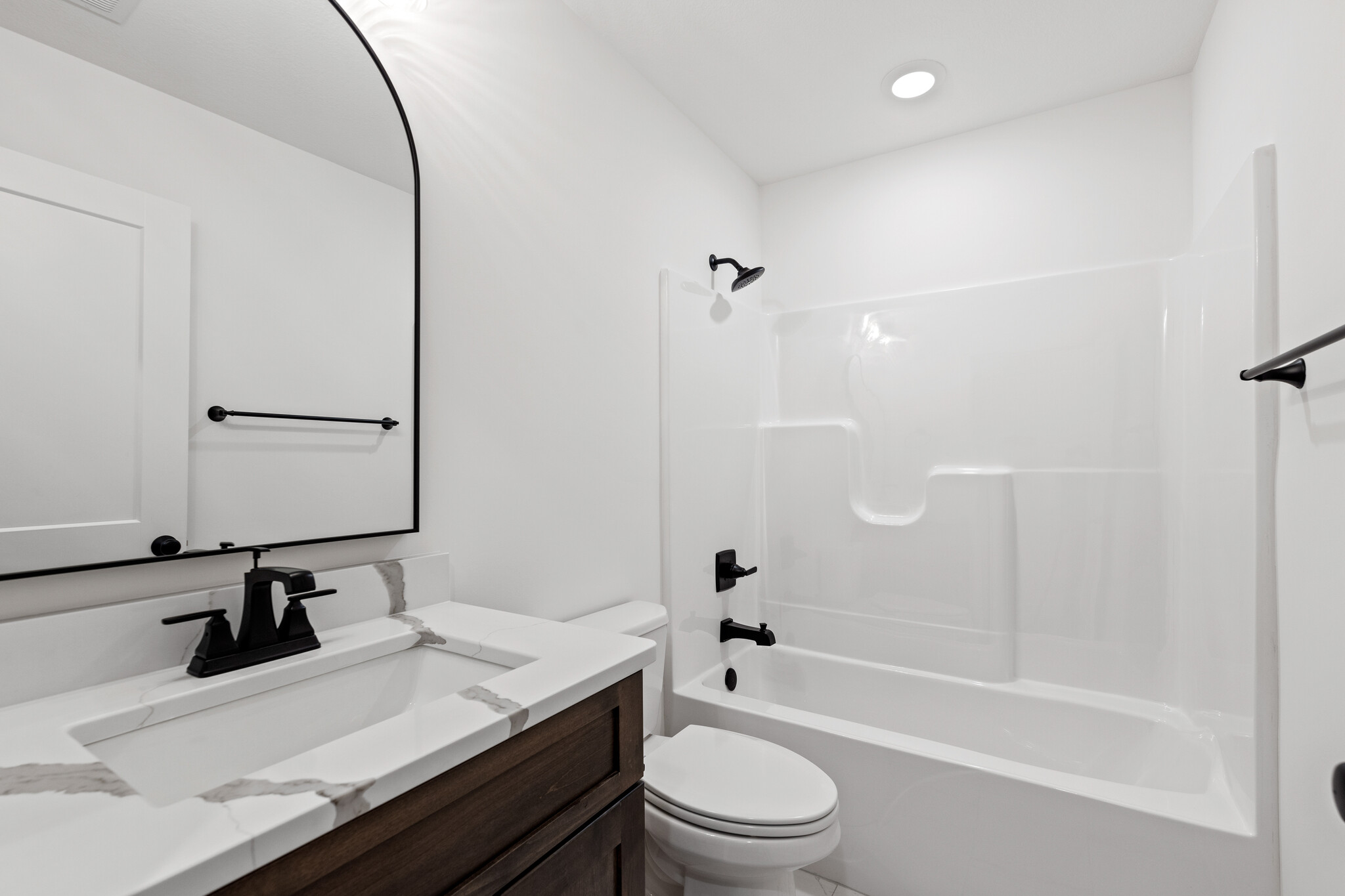 Bathroom 2 - 5604 Troylene Ct