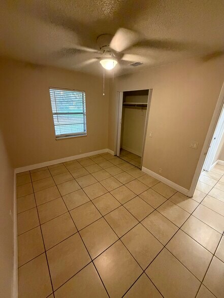 Building Photo - 5624 Struthers Ct