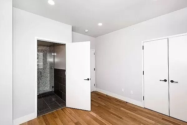Floorplan - 101 E 10th St
