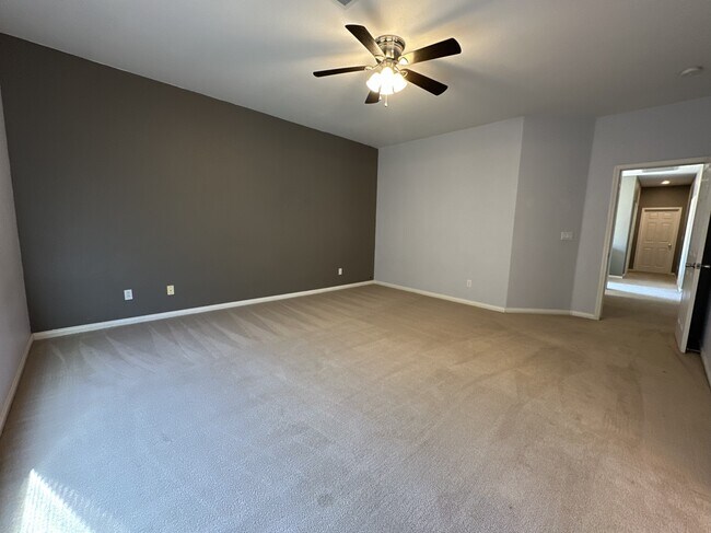 Building Photo - 9133 Dorrell Ln