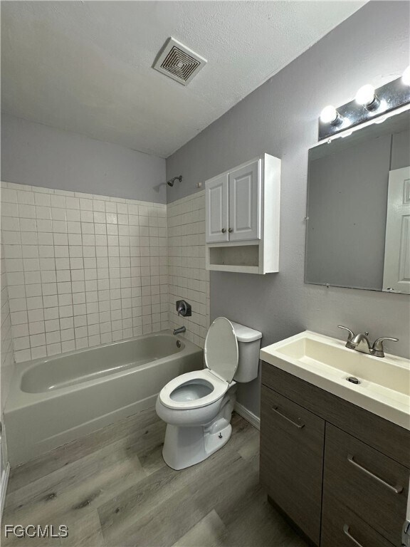 Building Photo - 4717 Douglas Ln