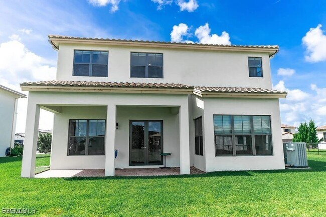 Building Photo - 5040 Frattina St.