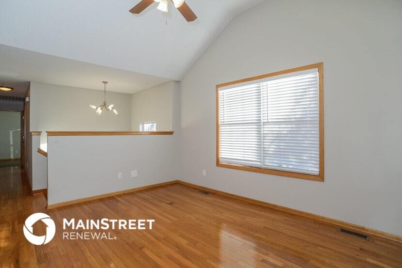 Building Photo - 1222 SW Windcrest Ct