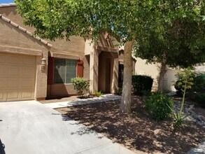 Building Photo - Oasis in Northwest Sun City