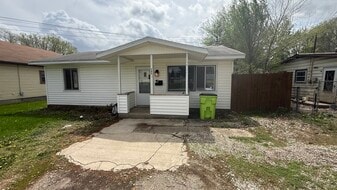 Building Photo - 245 Columbia St