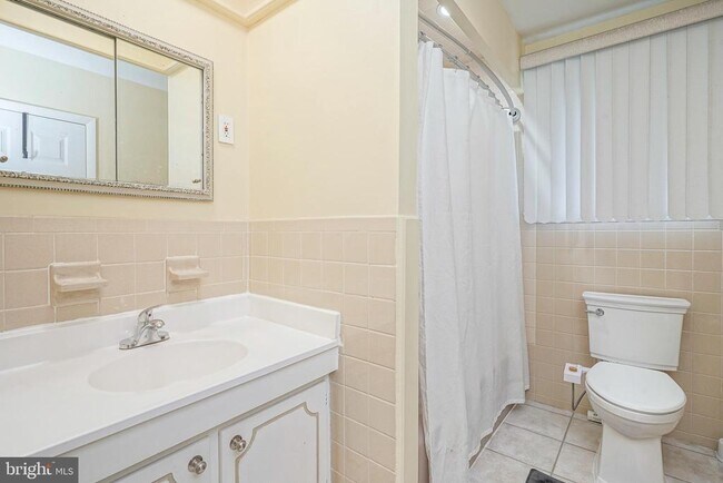 Building Photo - 308 Valley Run Dr