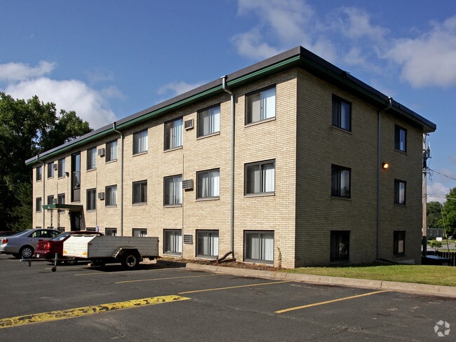 Building Photo - Rosehill Estates
