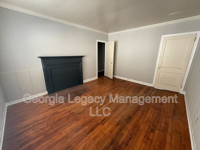 Building Photo - 44 Andrews Ct