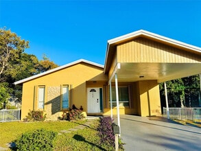 Building Photo - 704 NW 3rd Ave