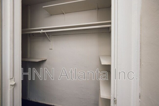 Building Photo - 439 N Highland Ave NE