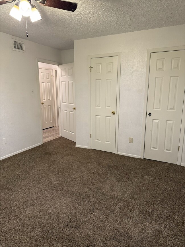 Building Photo - 3323 Big Horn Ct