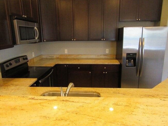 Building Photo - 2416 Astrid Ln