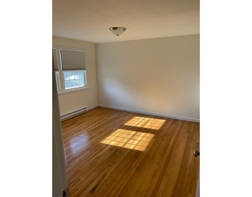 Building Photo - 5 Franzone Dr