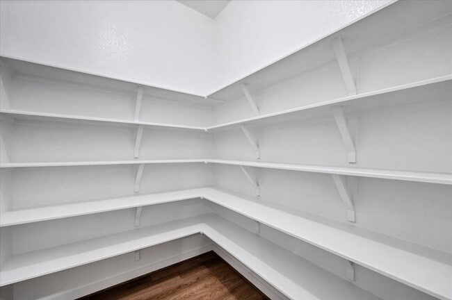 Building Photo - 135 Independence Dr