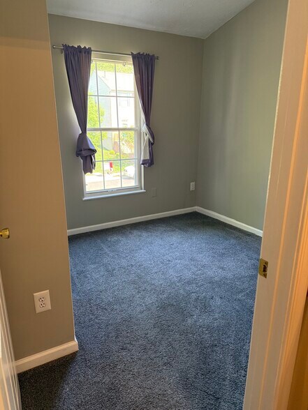 Building Photo - 6622 Cambria Ter