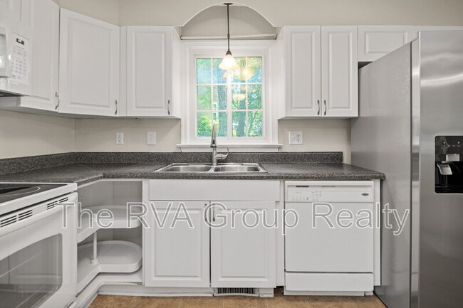 Building Photo - 4505 Cordova Ln