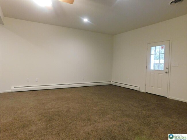 Building Photo - 3109 Delps Rd