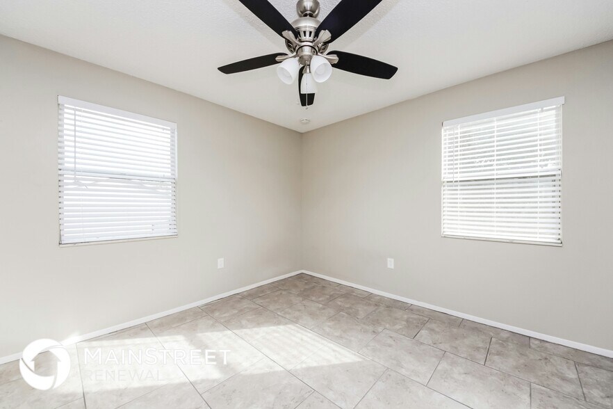 Building Photo - 1506 Kaylor Ct NE