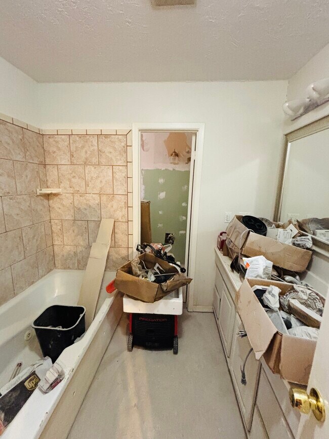 Building Photo - 4901 Timber Ln