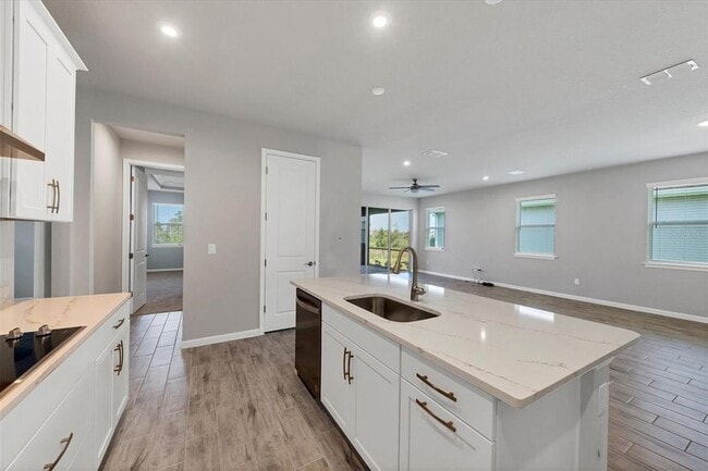 Building Photo - 18081 Grand Prosperity Dr