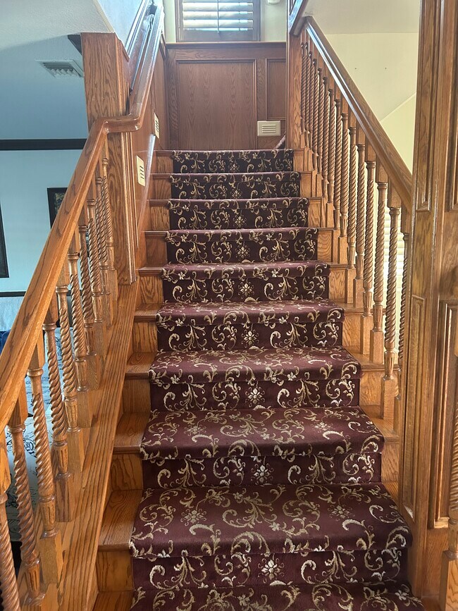 Building Photo - 7704 Lotus Cir