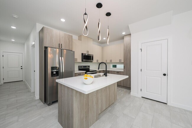 Building Photo - 8218 Casa Verde Rd