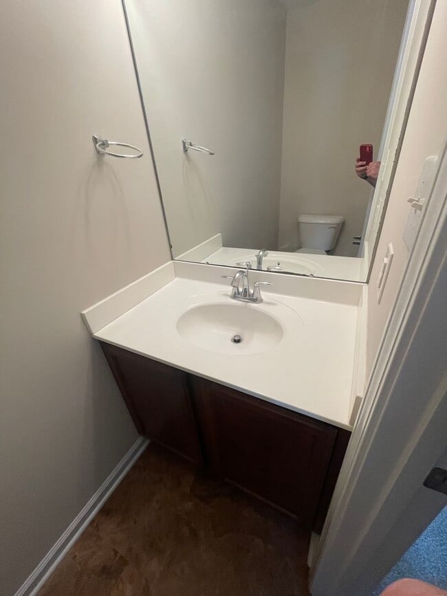 Building Photo - 2 Bedroom Townhome in Havelock