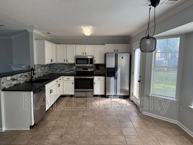 Building Photo - 12607 Hunters Forest Cove