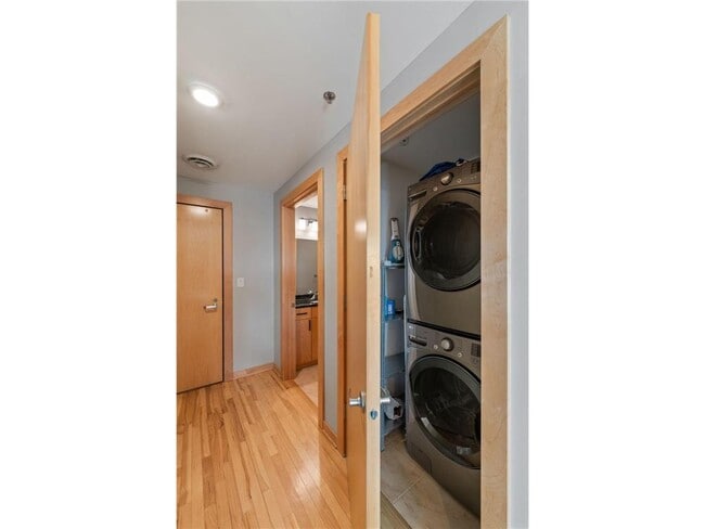 Building Photo - 1120 S 2nd St