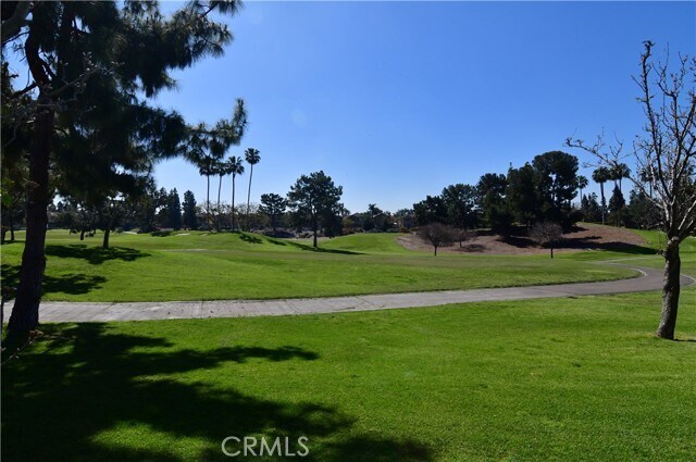 Building Photo - 2354 Sunningdale Dr