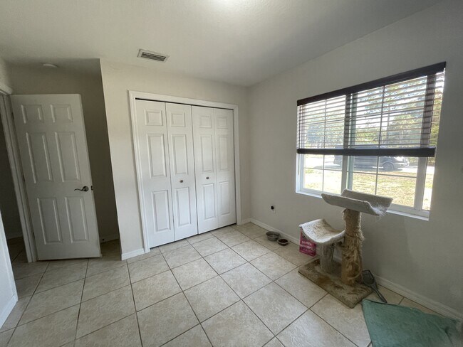 Building Photo - 1167 Urmey Ln