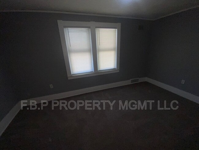Building Photo - 11725 Yellowstone St