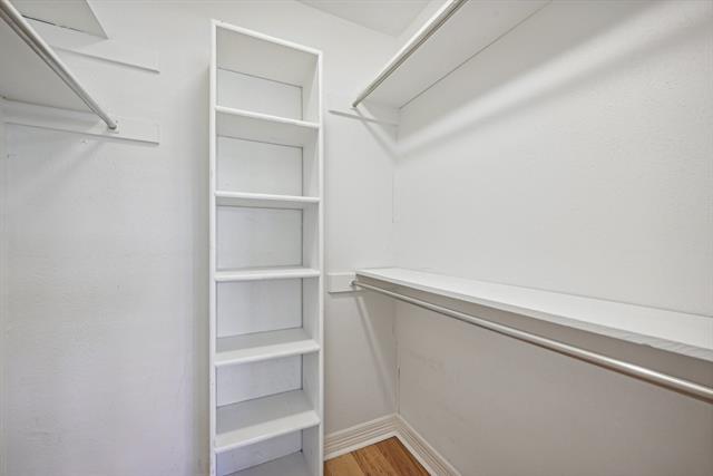 Building Photo - 5833 Birchbrook Dr