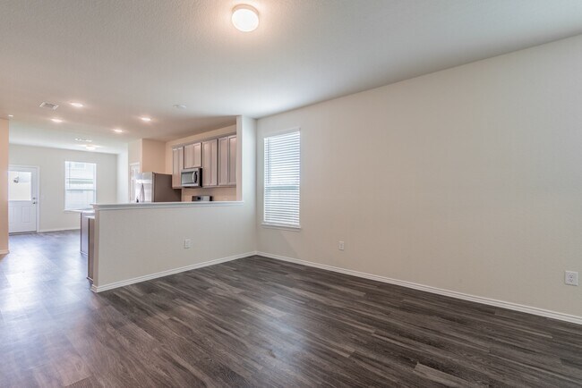 Building Photo - 5715 Pampus Prairie Rd