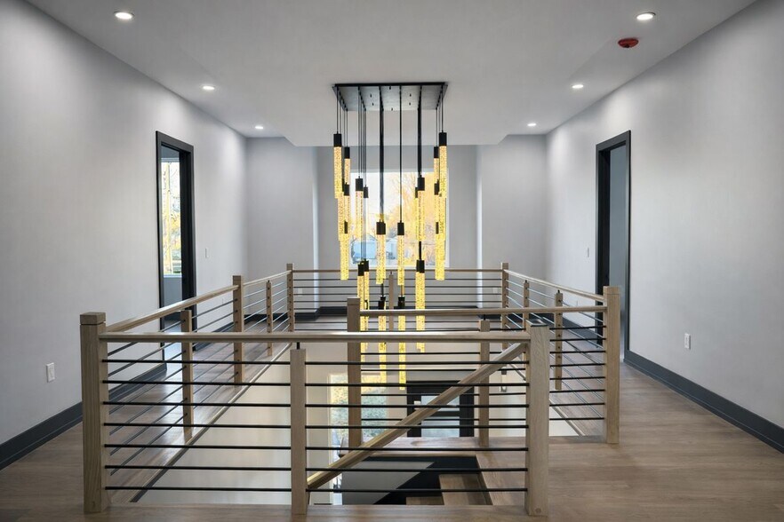 Building Photo - 2613 Beacon Hill Rd