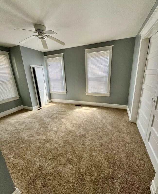 Building Photo - 2603 2nd Ave