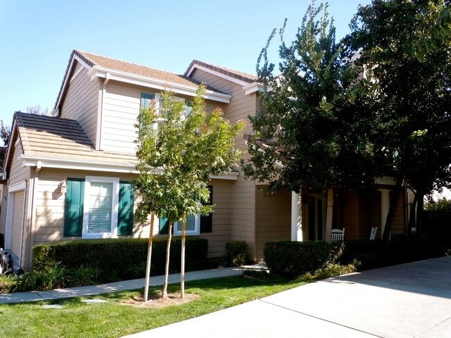 Building Photo - 4090 Callaway Pl