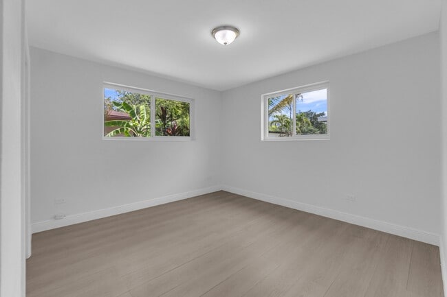 Building Photo - 1730 NW 55th Terrace